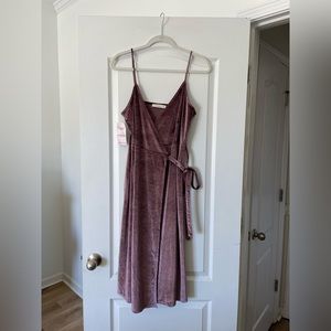 Dress up Boutique Midi Lavender Velvet Wrap Dress Size Medium - never worn